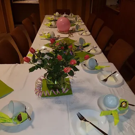 بيت شباب Teichcamp Grosshartmannsdorf